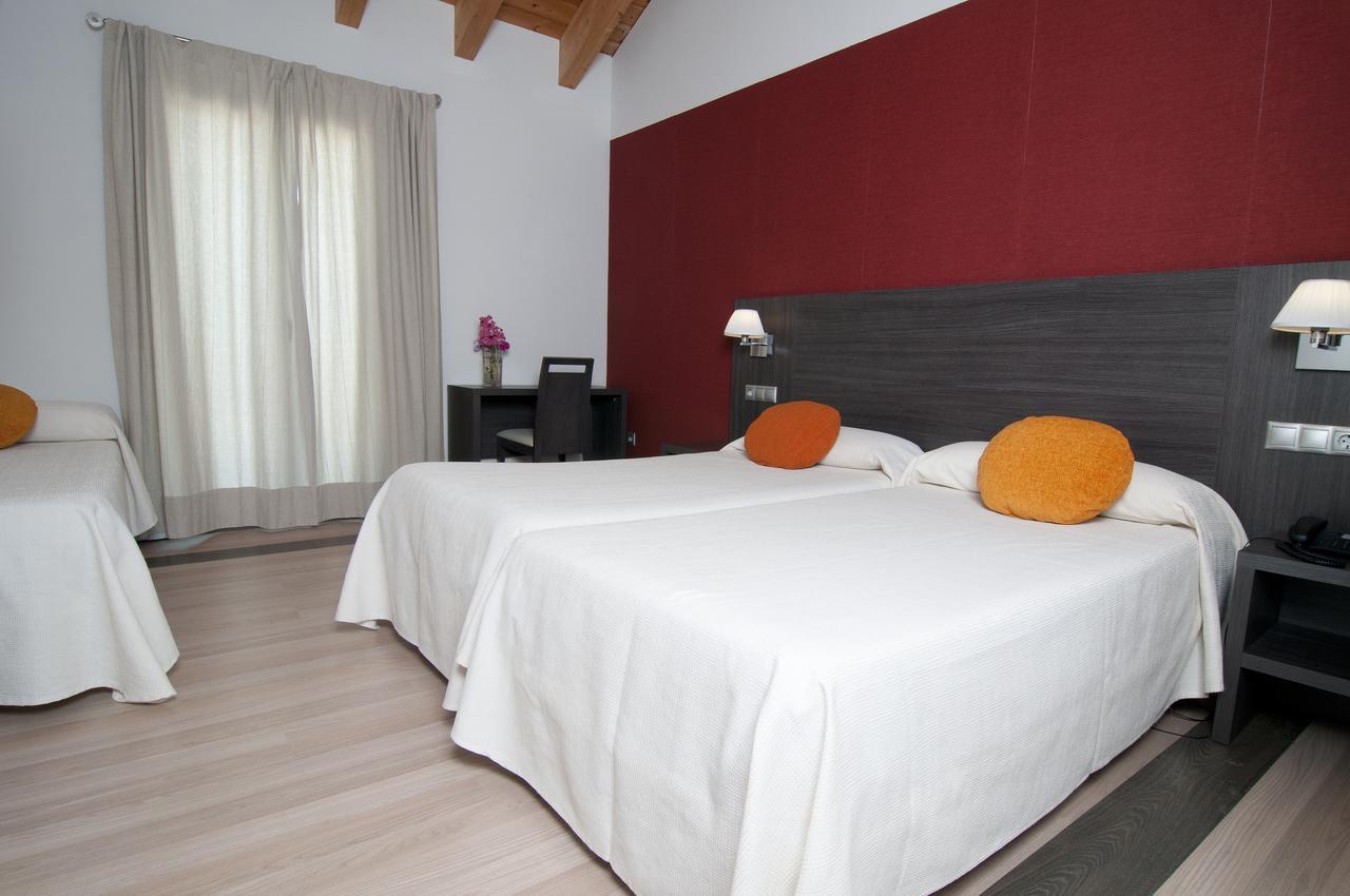Amalurra Granada Hotel Caparacena Екстериор снимка