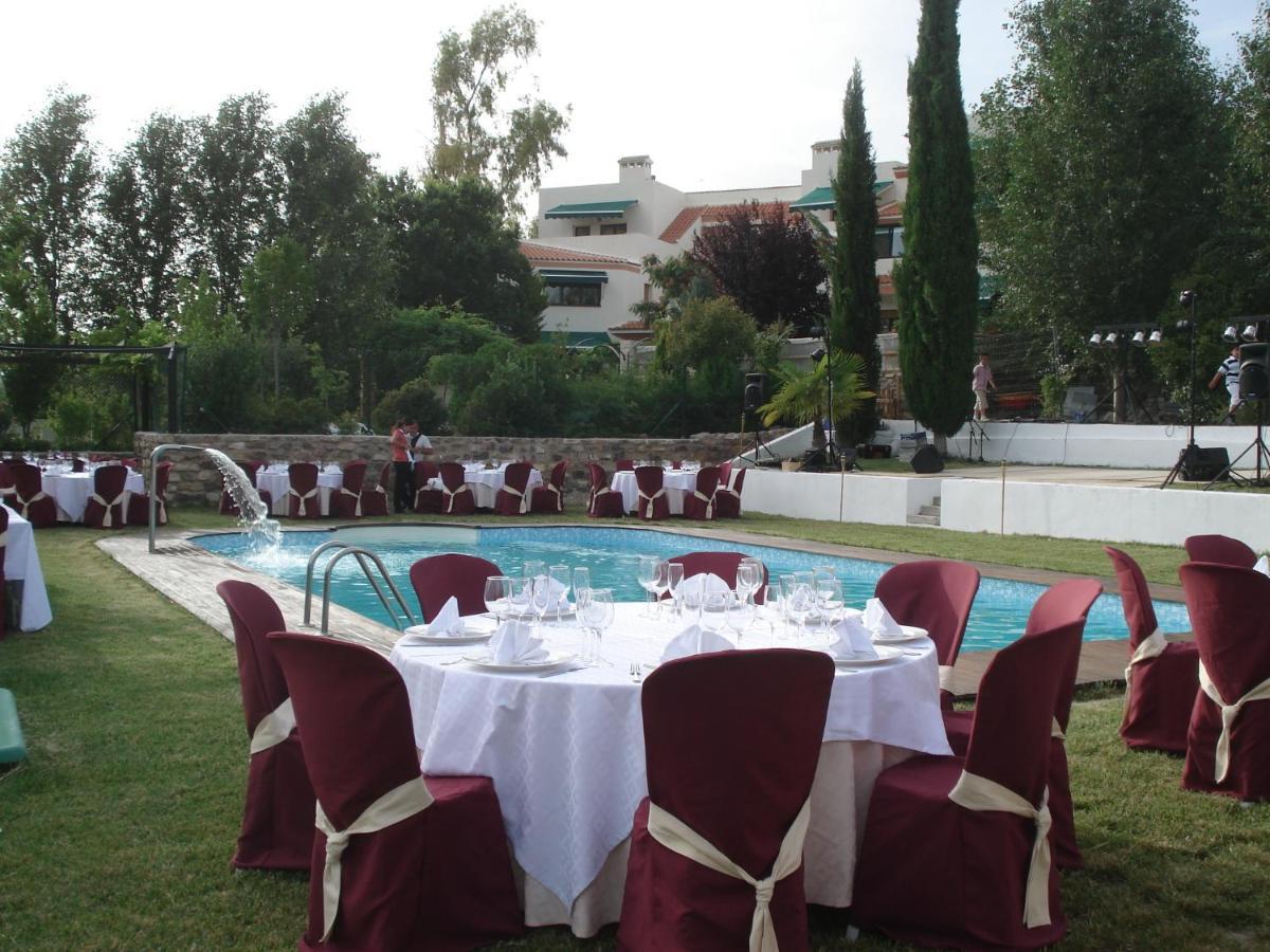 Amalurra Granada Hotel Caparacena Екстериор снимка